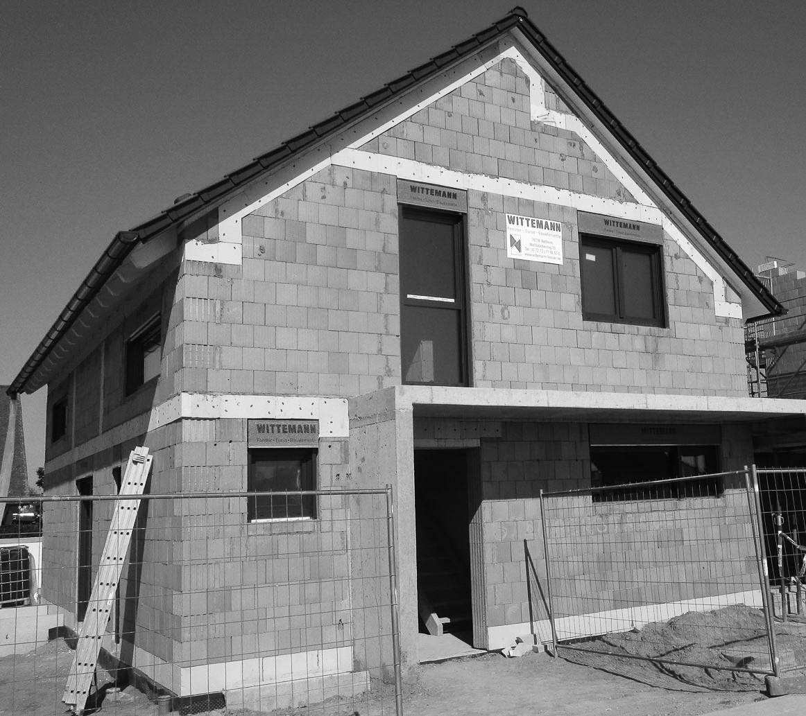 Einfamilienhaus Römerberg unverputzt