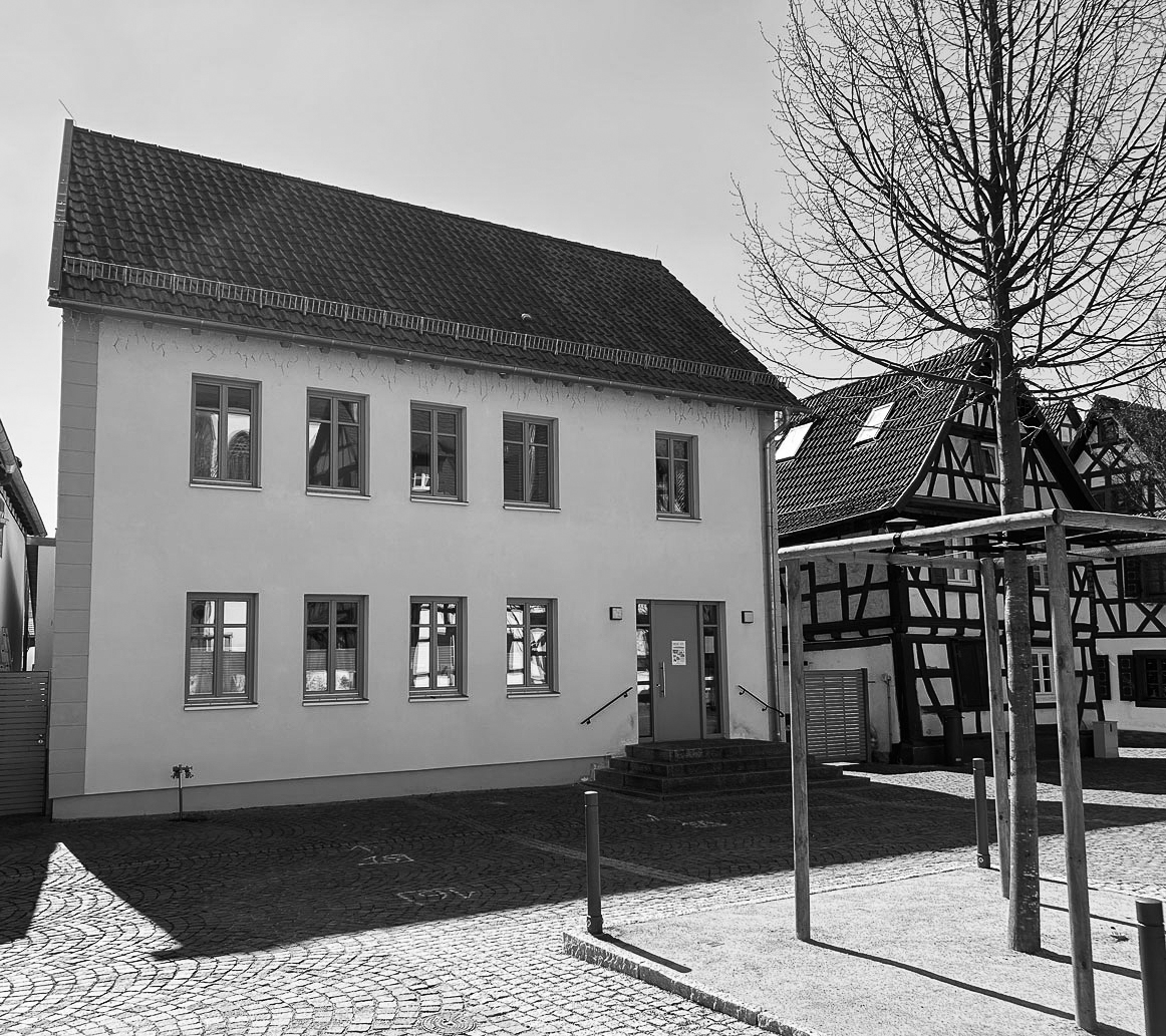 Öffentliches Gebäude Kandel am Plätzel